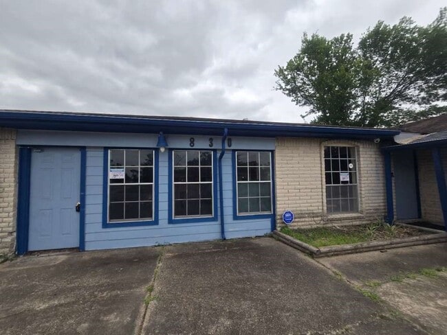 Building Photo - 830 Stonyridge St Rental