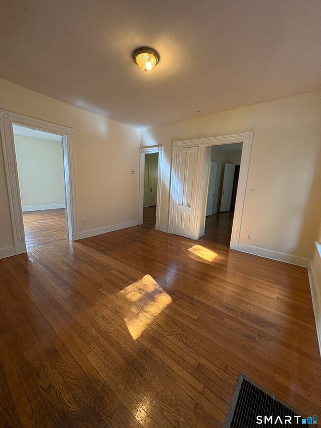 211 Norton St Unit FL 1