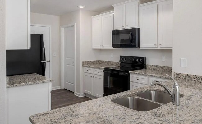 Photo - Newly Built Beautiful one-level 3 bedroom ...