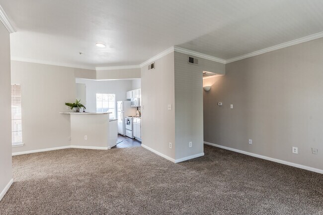 Photo - Hollow Creek Apartments