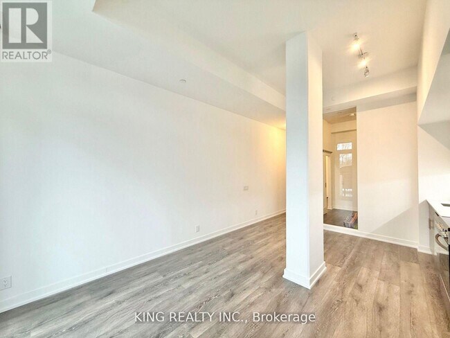 Photo - 2 Manderley Dr Unité 106