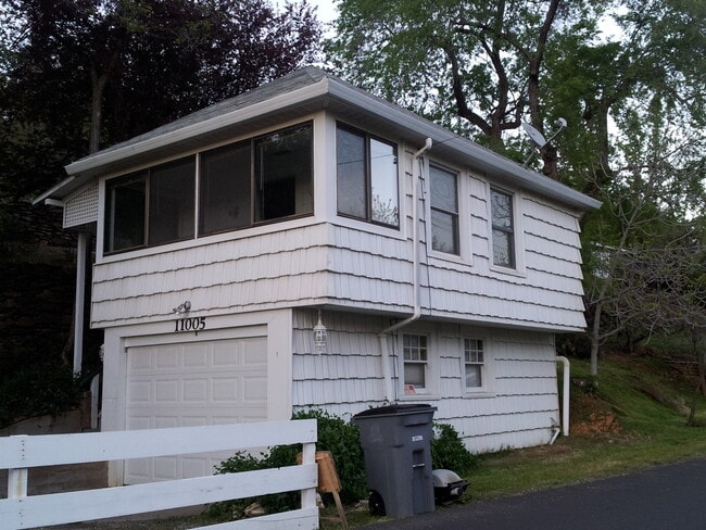 Building Photo - Studio in Amador City Rental
