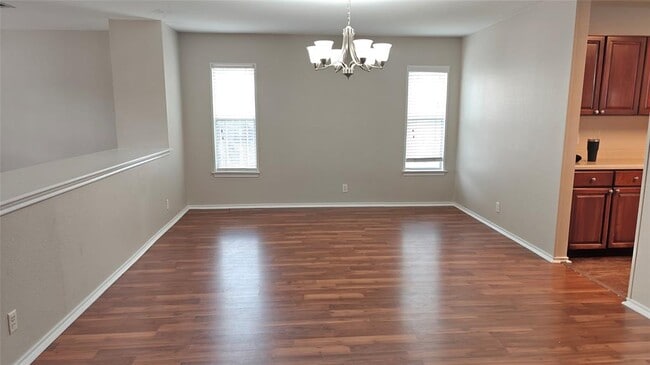 Photo - 909 Lodosa Dr