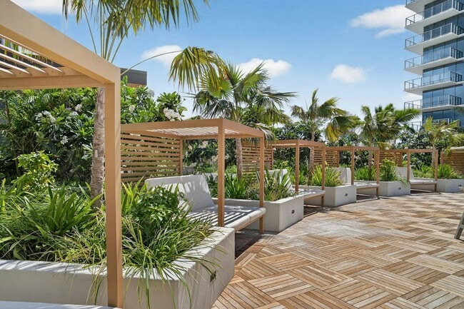 Photo - 1515 Liona St Unit 2109