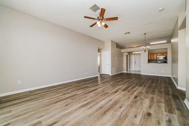 Photo - 12813 Early Run Ln