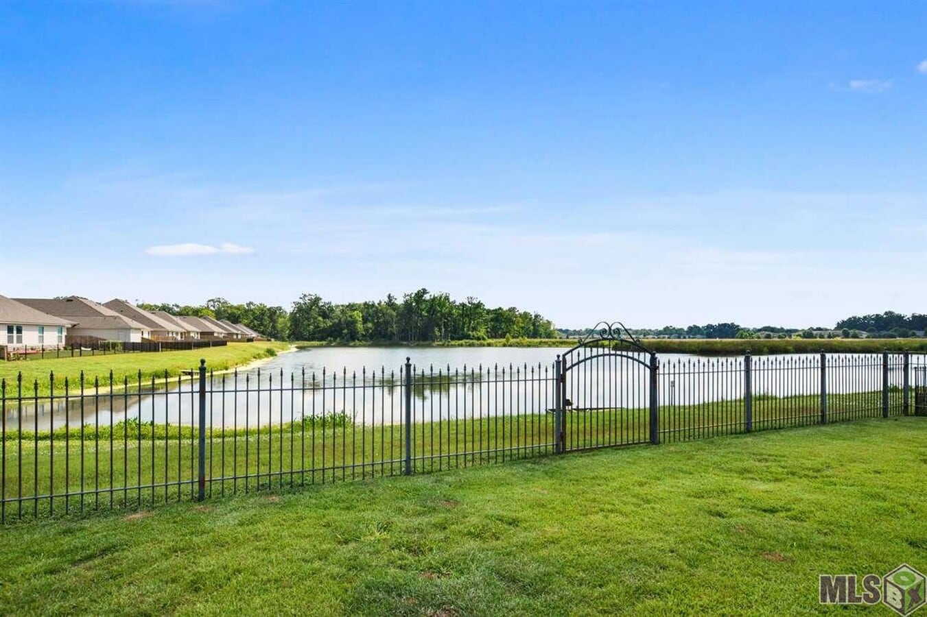 3 Bedroom home off Burbank In Pelican Lak... - 3 Bedroom  home off Burbank In Pelican Lak...