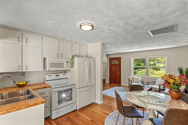 Photo - 5714 SW 196th Ave
