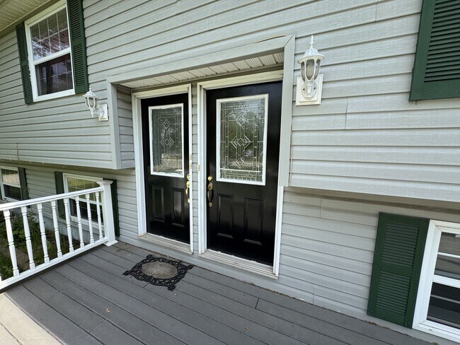 Photo - 4619 Rue Principale Unit Upstairs