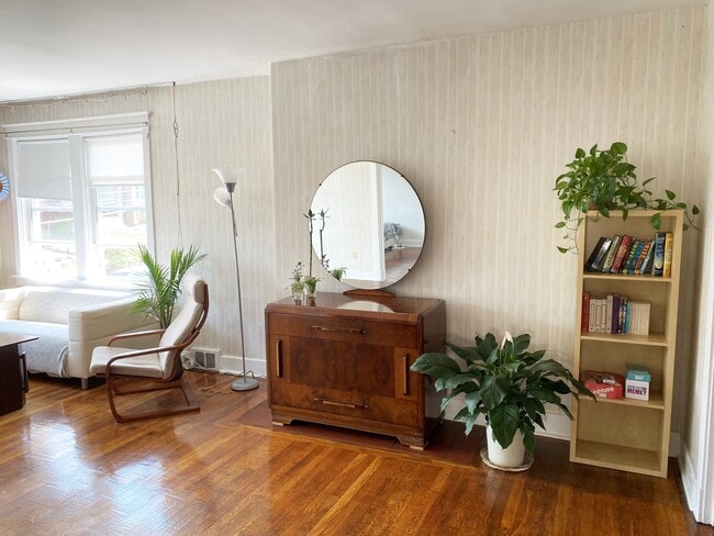 Photo - 624 Hastings St Unidad 2