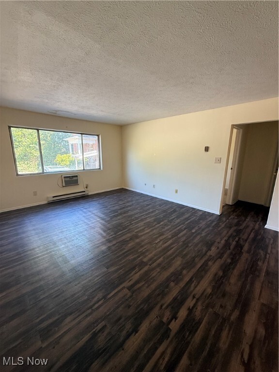 Photo - 1019 Maple Ave Unit B5