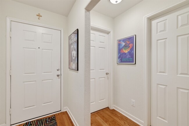 Photo - 4611 Snowdrop Ct