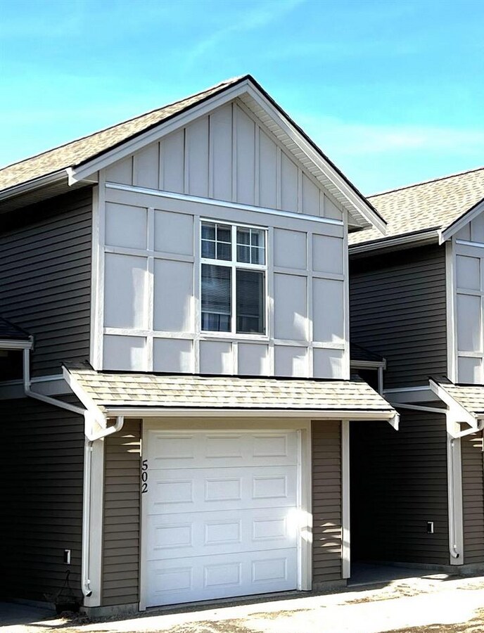 Photo - 11703-102 102 St