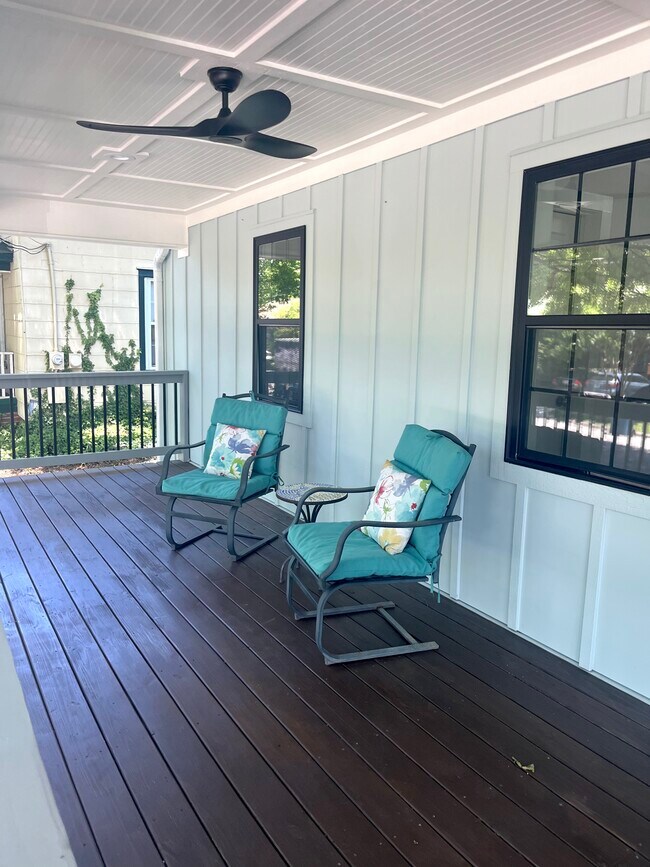 Photo - 1025 Moreland Ave