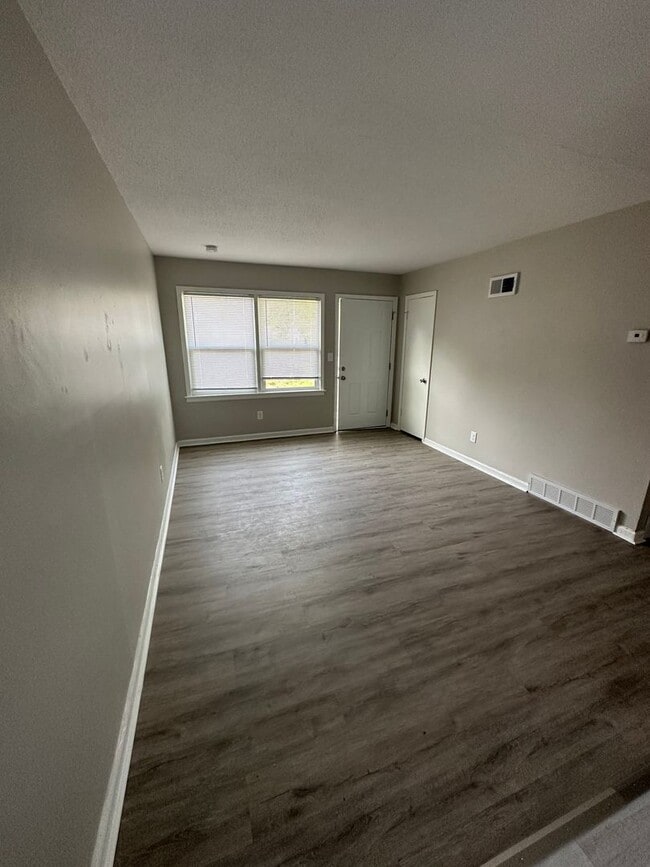 Photo - Cute 3 bedroom home move in ready