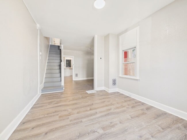 1941 North St