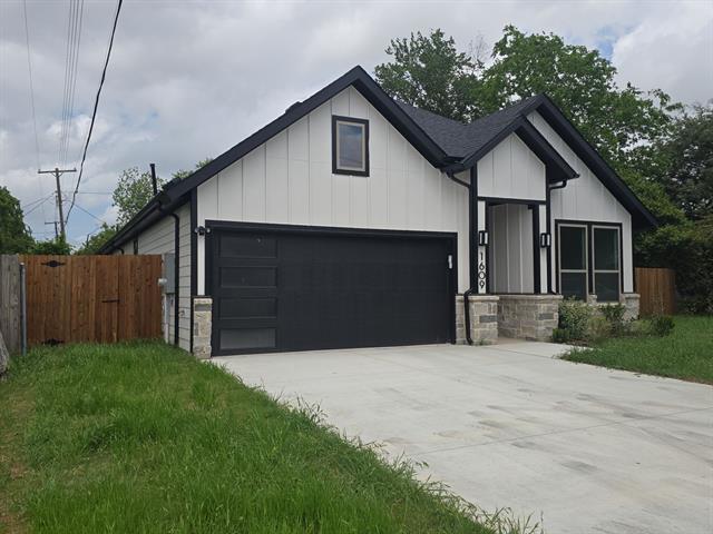 Photo - 1609 Sharon St