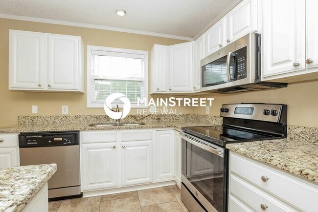 Photo - 4 Bedroom Pet-Friendly Home in Madison, TN with Main Street Renewal