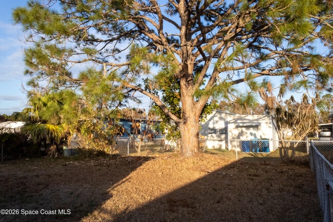 Photo - 1805 Big Cypress St NE