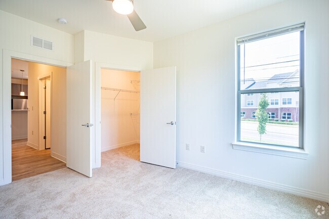 McKenzie- 2BR, 2BA - The Lofts at Meadowcreek