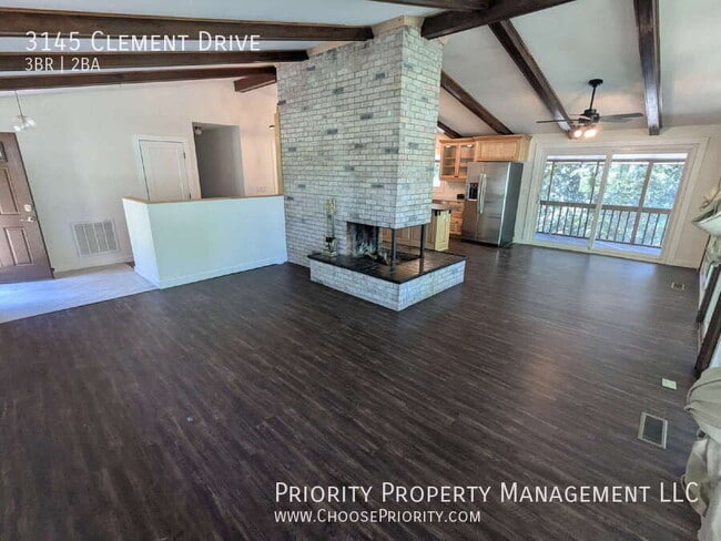 Photo - 3145 Clement Dr