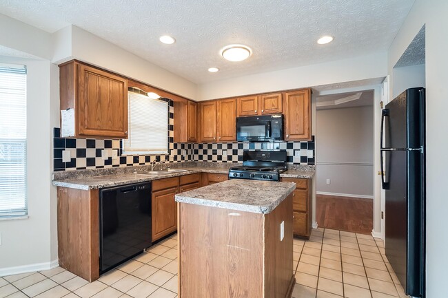 Photo - 4107 Pathfield Dr