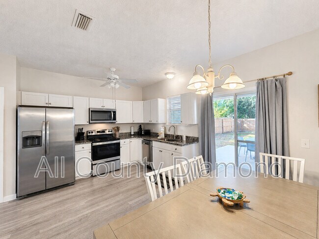 Photo - 5726 Beach Dr