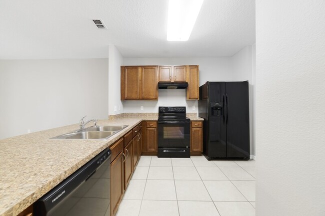 Photo - 443 Arbor Lakes Dr