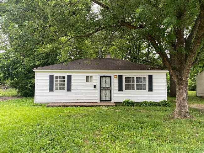 Photo - 3 Bedroom 1 Bath Home in Millington