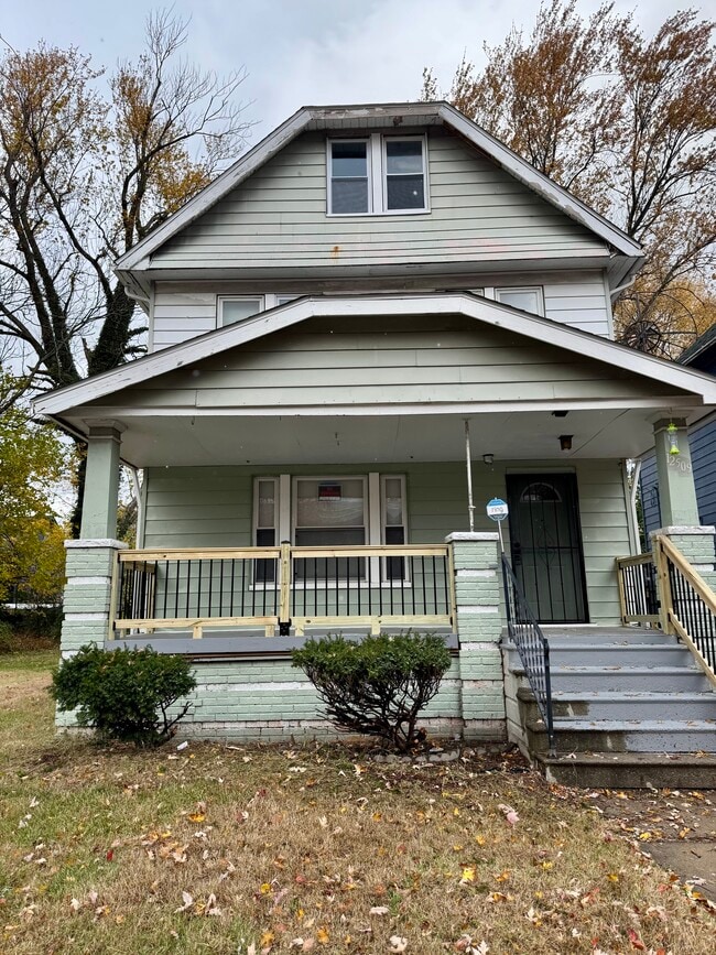 Photo - 12509 Maple Ave