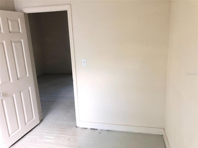 Photo - 1104 W 24th St