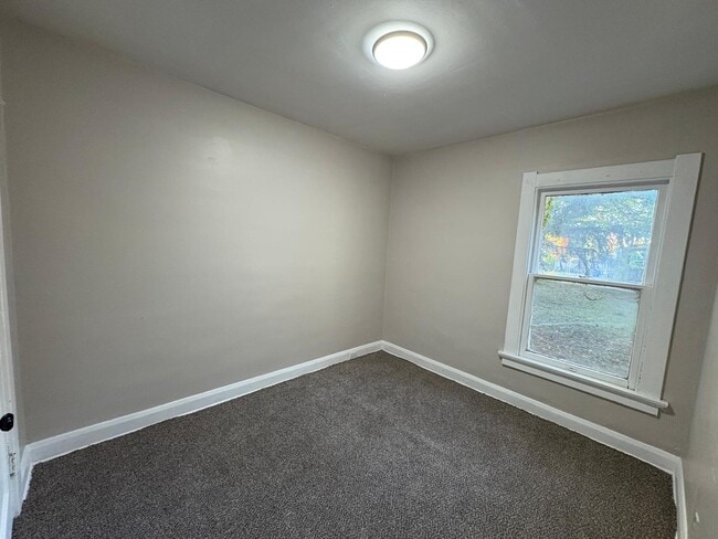 Photo - 2330 Upton Ave Unit 2330 Upton (Lower)