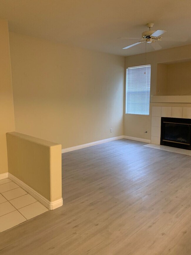 Photo - Must See Condo!