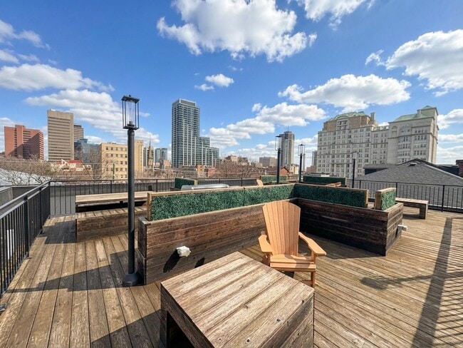 Photo - Gorgeous Condo Style Rental with Roof Top Terrace Unit 103