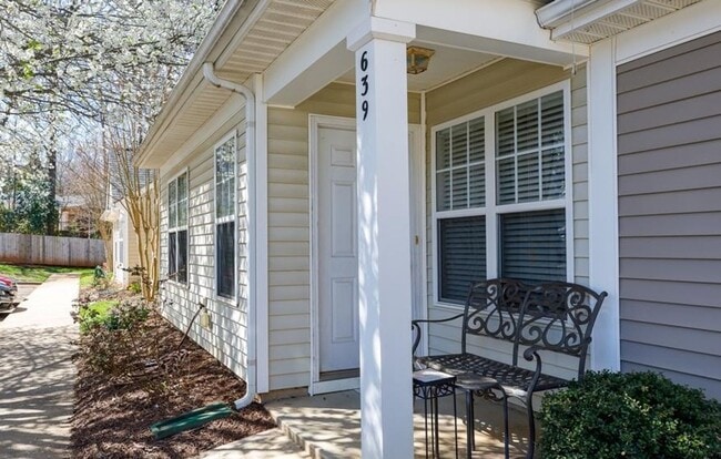 Photo - Welcome to this charming townhome in desirable Brambleton!