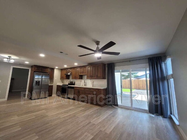 Photo - 9275 Defiance Cir