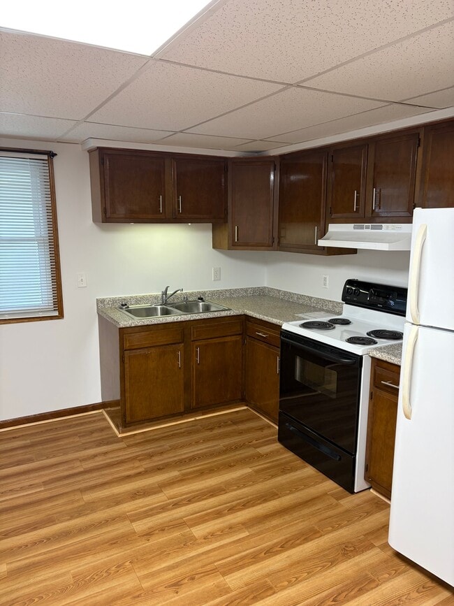 Photo - 173 Bailey St Unit 1R