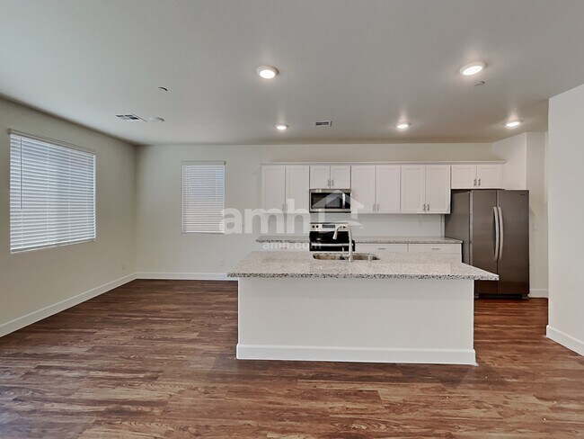 Photo - 85 Miners Reserve Ln