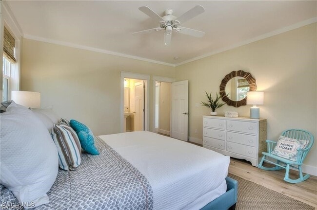 Photo - 1550 Center St