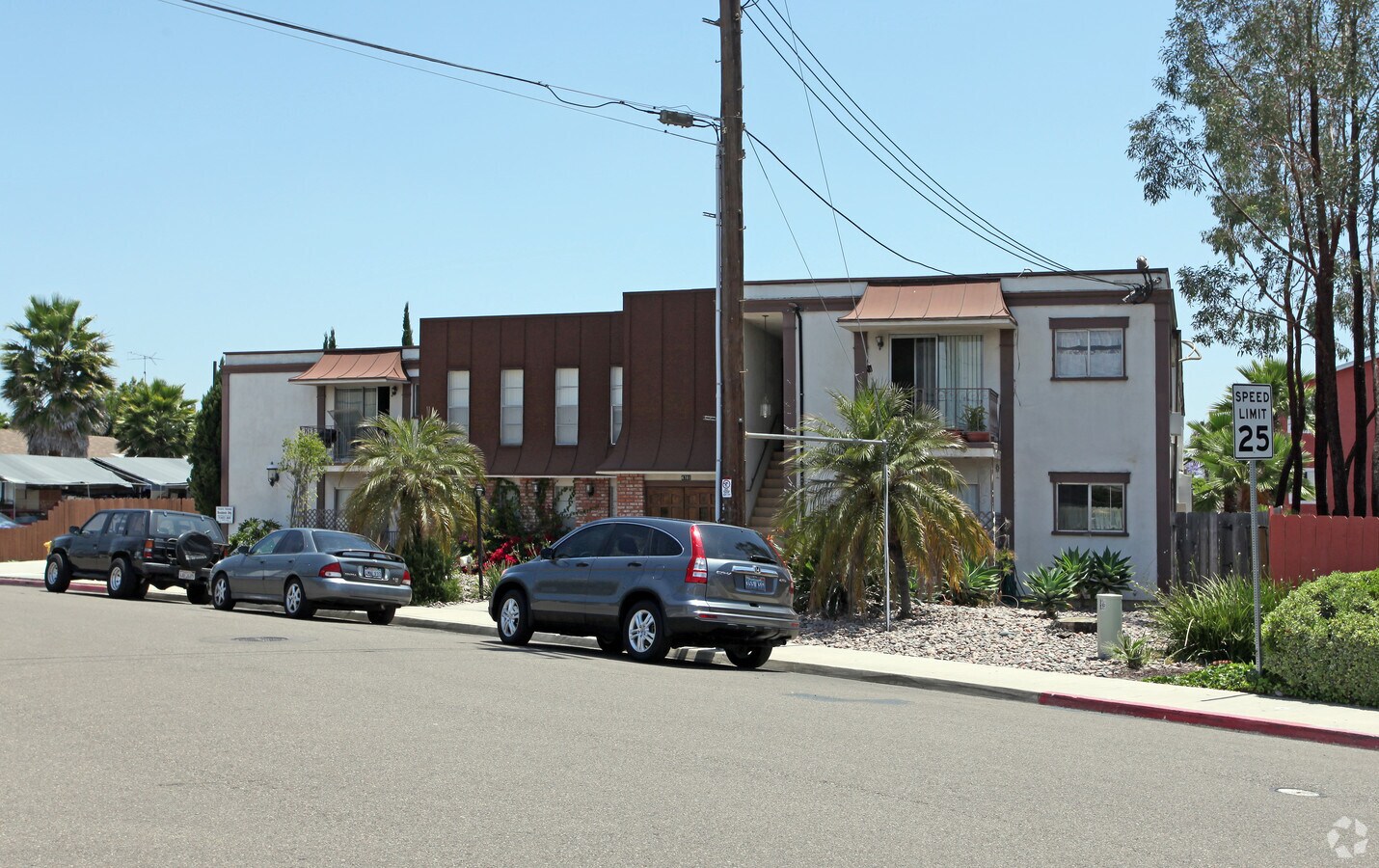 Exterior - 4781 SEMINOLE Dr