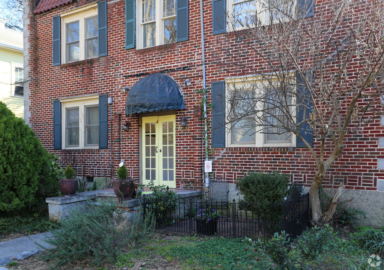 Pendleton Apartments - Pendleton Apartments