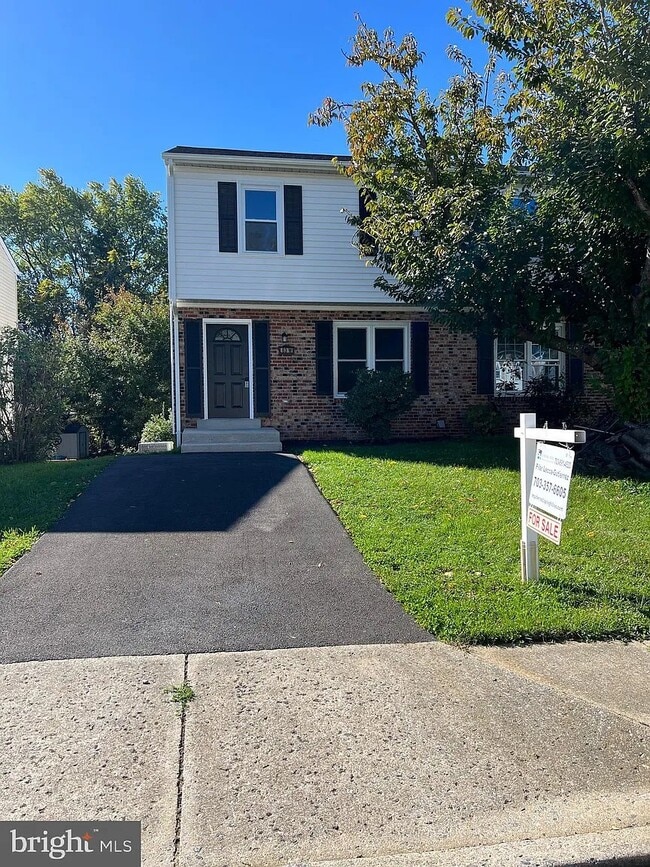 Building Photo - 83 Wenner Dr