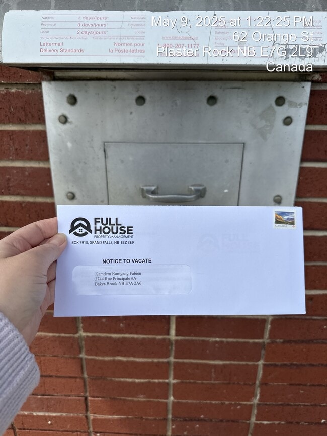 Building Photo - 3744 Rue Principale Unit A