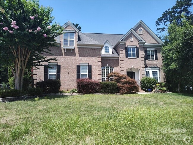 Building Photo - 9009 Hammersley Dr Rental
