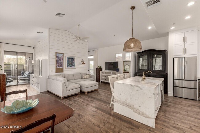 Building Photo - 20801 N 90th Pl Unit 228