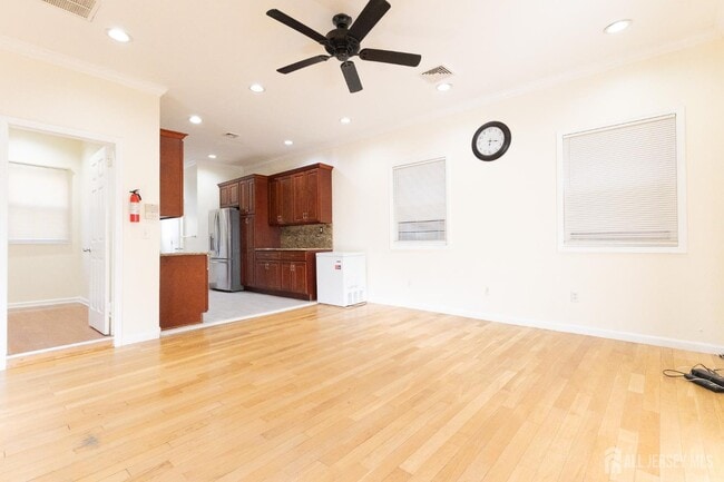 Photo - 158 Terrace Ave