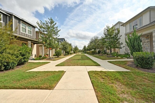 Photo - 7902 Mellencamp Dr