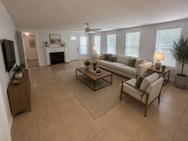 Photo - 1606 Walton St