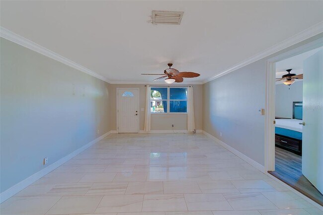 Photo - 10451 119th St