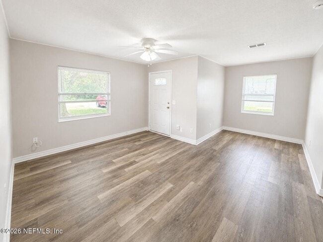 Photo - 10415 Briarcliff Rd E