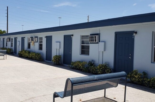 Building Photo - 223 President Barack Obama Hwy Unit 8 Rental